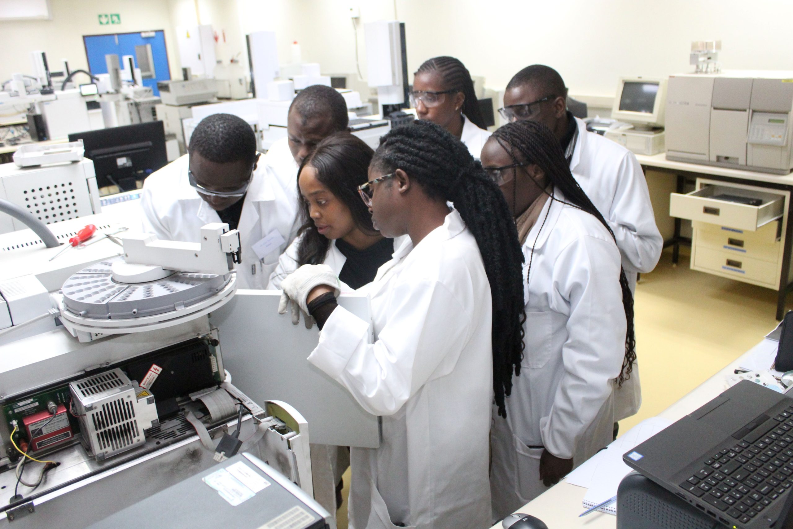 Armscor welcomes African scientists for advanced analytical chemistry programme