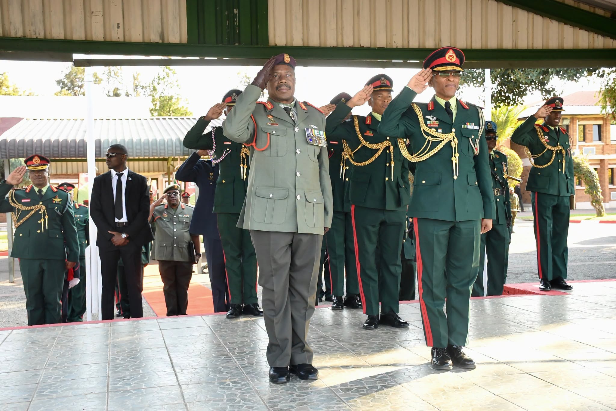 Chief of the SANDF Undertakes Official Bilateral Visit to Botswana